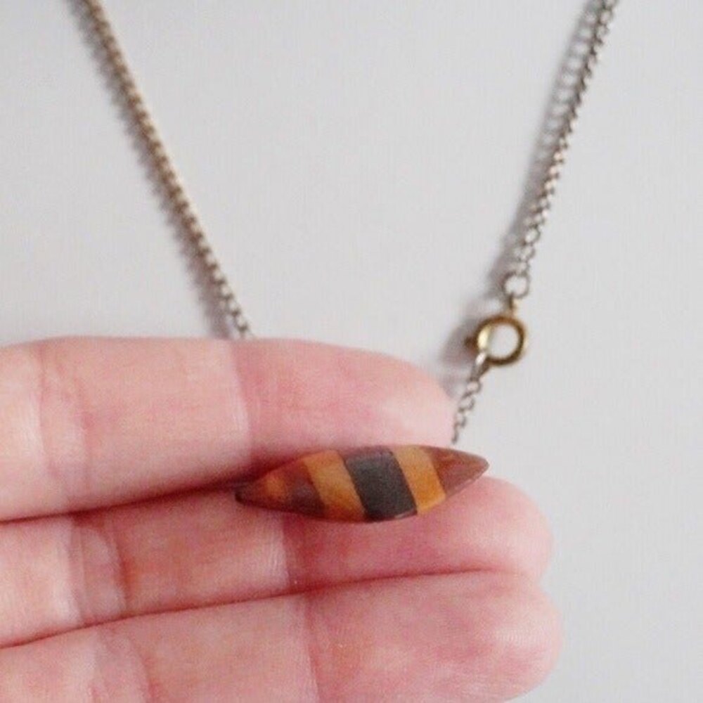 Brown Striped Wooden Heart Pendant Necklace - Picture 4 of 6